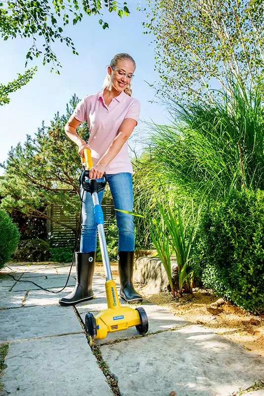 Gloria Fugenreiniger WeedBrush  elektrischer Fugenkratzer 300 W Gloria Fugenreiniger WeedBrush  elektrischer Fugenkratzer 300 W