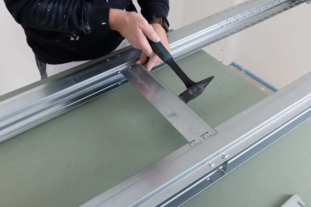 Knauf Schiebetürsystem Pocket Kit Easy Standard für Holz- und Glastürblatt CW 75 Knauf Schiebetürsystem Pocket Kit Easy Standard für Holz- und Glastürblatt CW 75