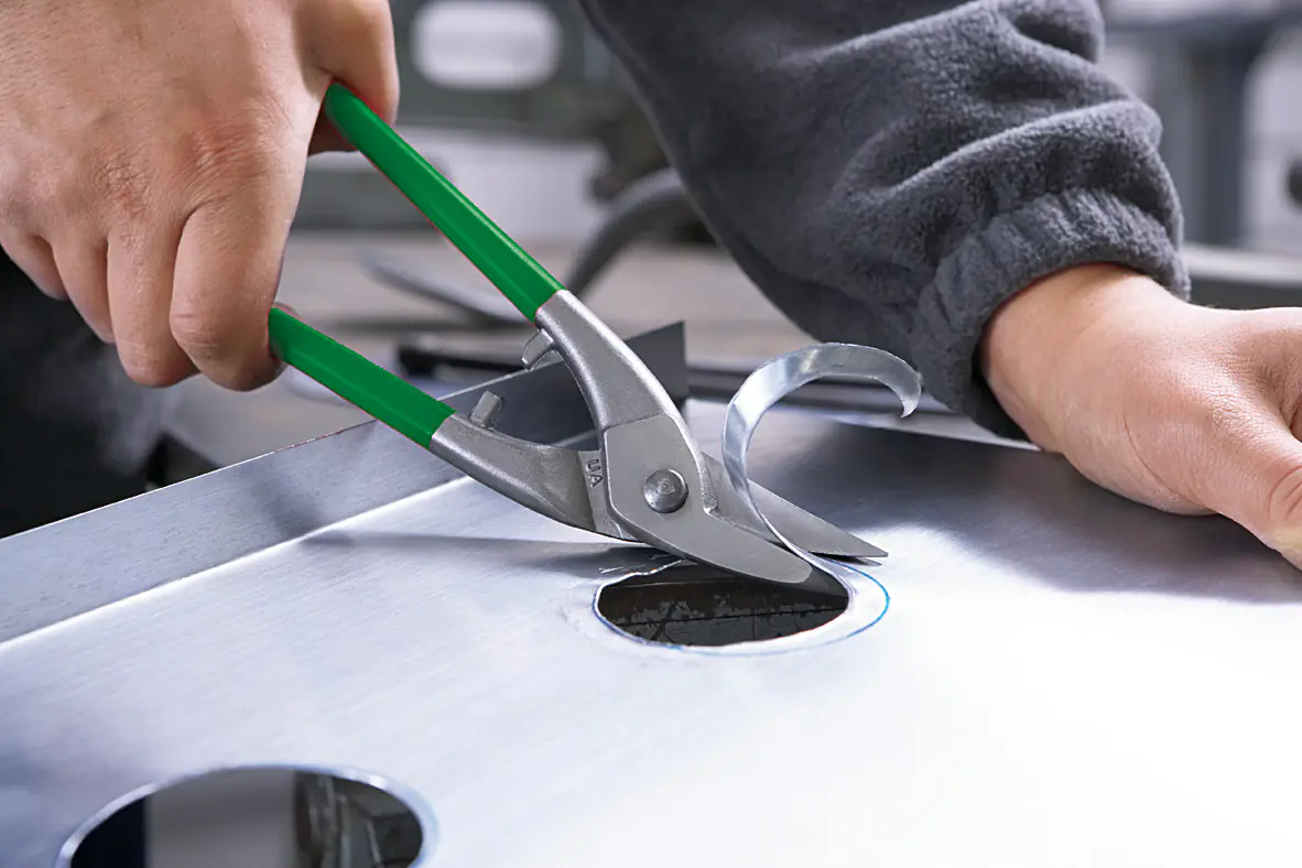 Bessey Loch-Schere rechtsschneidend 250 mm