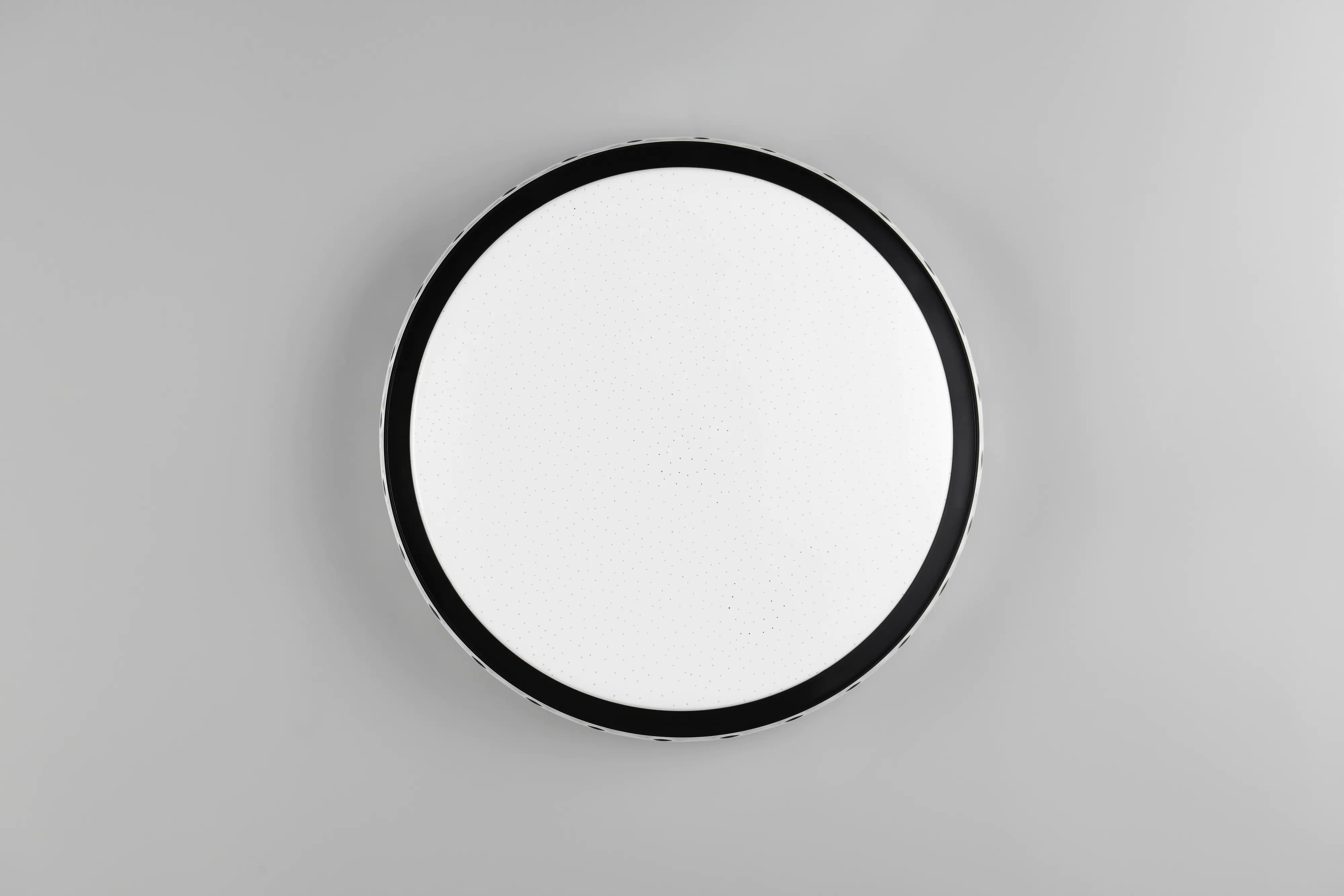 Reality LED Deckenleuchte Varda schwarz - weiß Fernbedienung