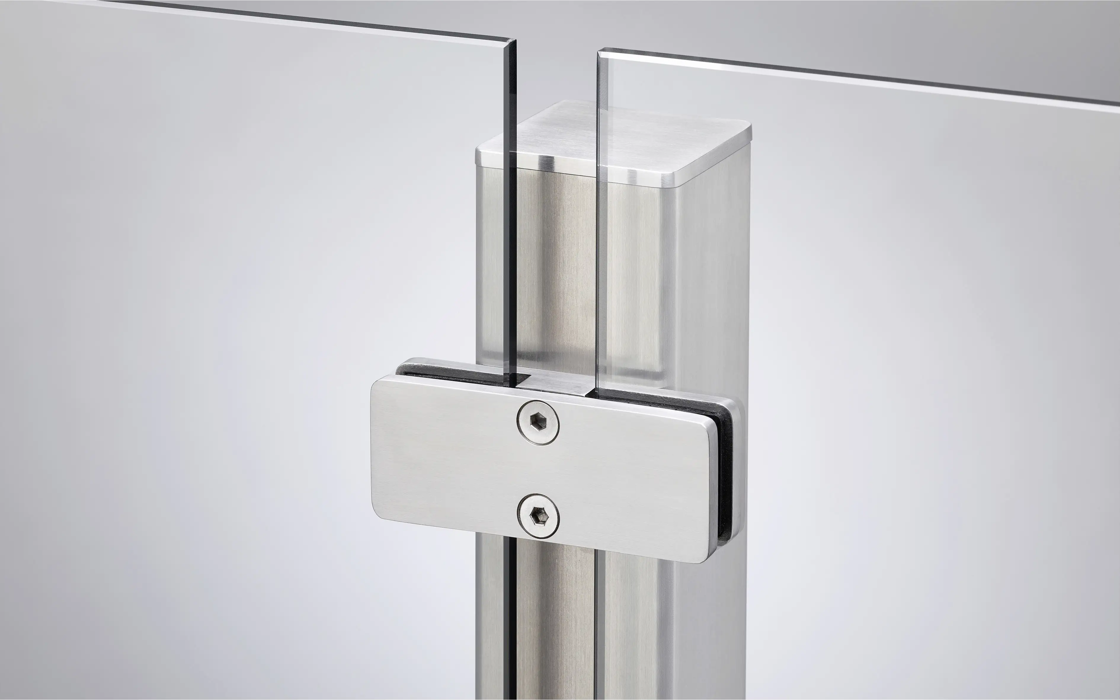 Ambiente Mittelpfosten-Set zum ANSCHRAUBEN 127 cm 6 x 6 cm Edelstahl V2A Ambiente Mittelpfosten-Set zum ANSCHRAUBEN 127 cm 6 x 6 cm Edelstahl V2A