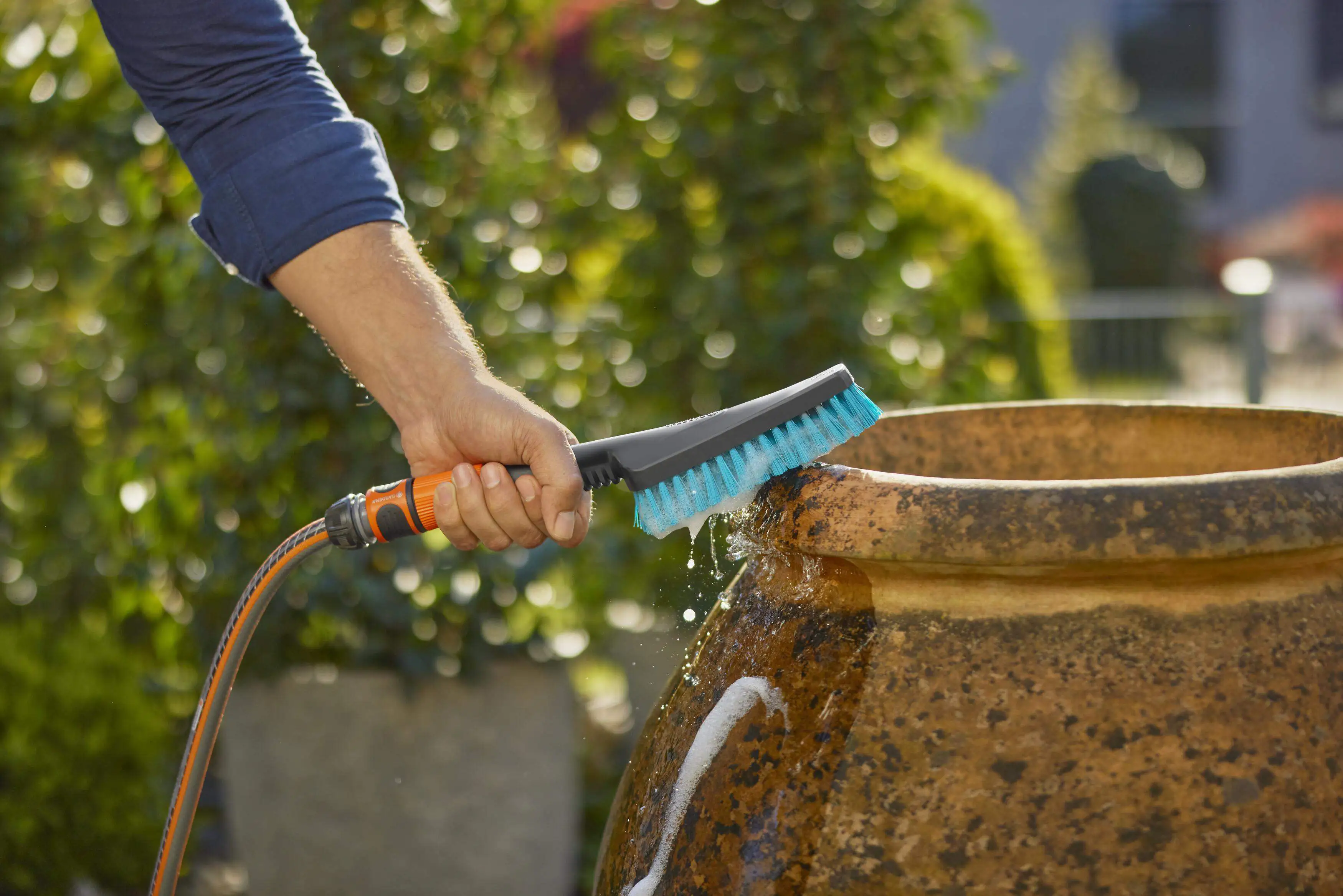 Gardena Cleansystem Handbürste S hard 29,9 cm Gardena Cleansystem Handbürste S hard 29,9 cm