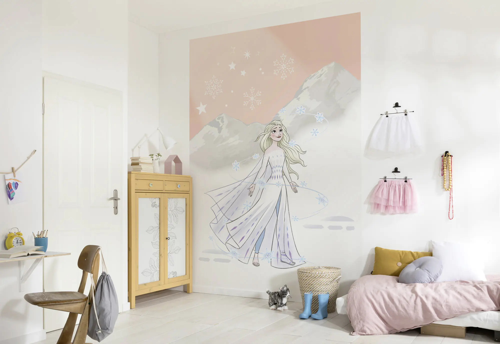Komar Vlies Fototapete Frozen Winter Magic 200 x 280 cm 