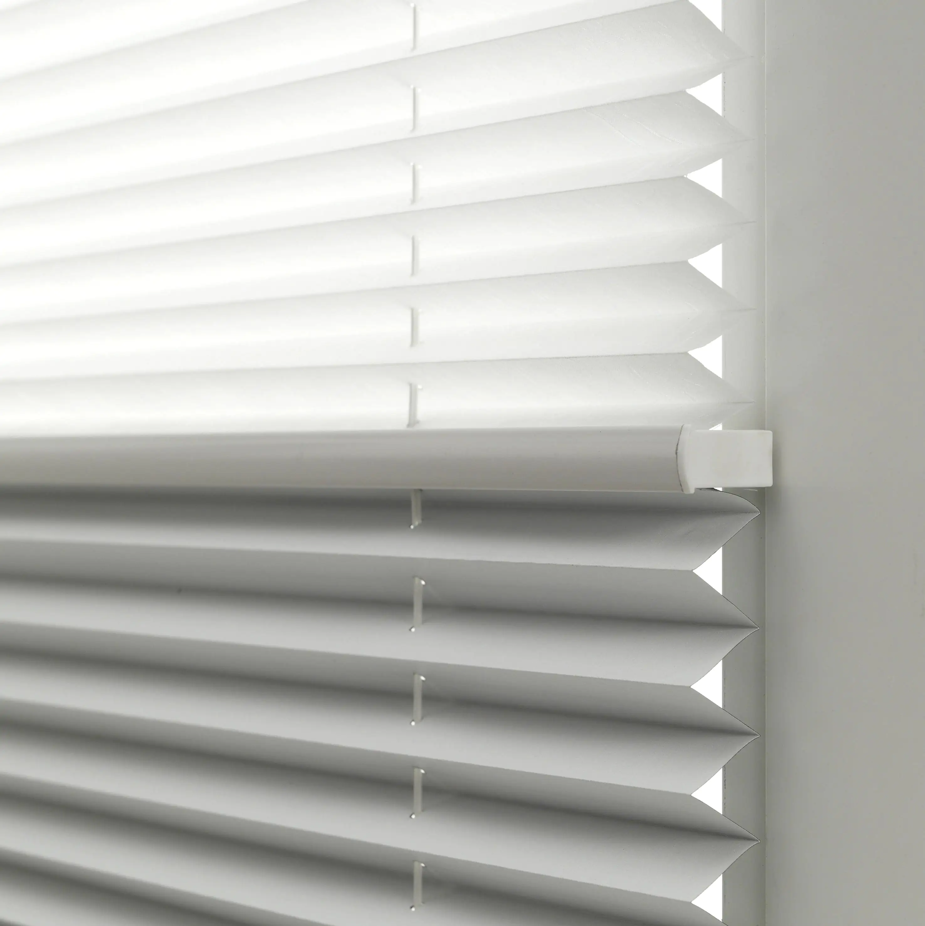 Gardinia EasyFix Plissee weiß Day+Night Gardinia EasyFix Plissee weiß Day+Night