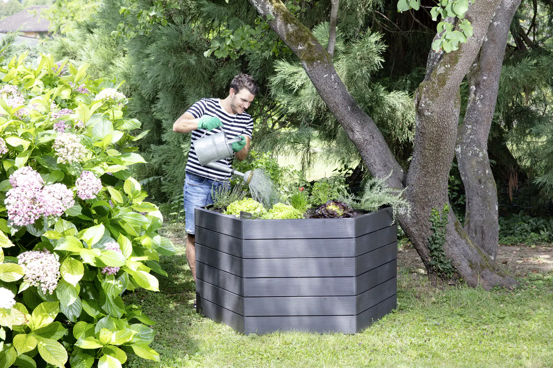 Garantia Hochbeet Ergo XL 75 mit FLORA-Wassersparsystem, 145 x 75 cm Garantia Hochbeet Ergo XL 75 mit FLORA-Wassersparsystem, 145 x 75 cm