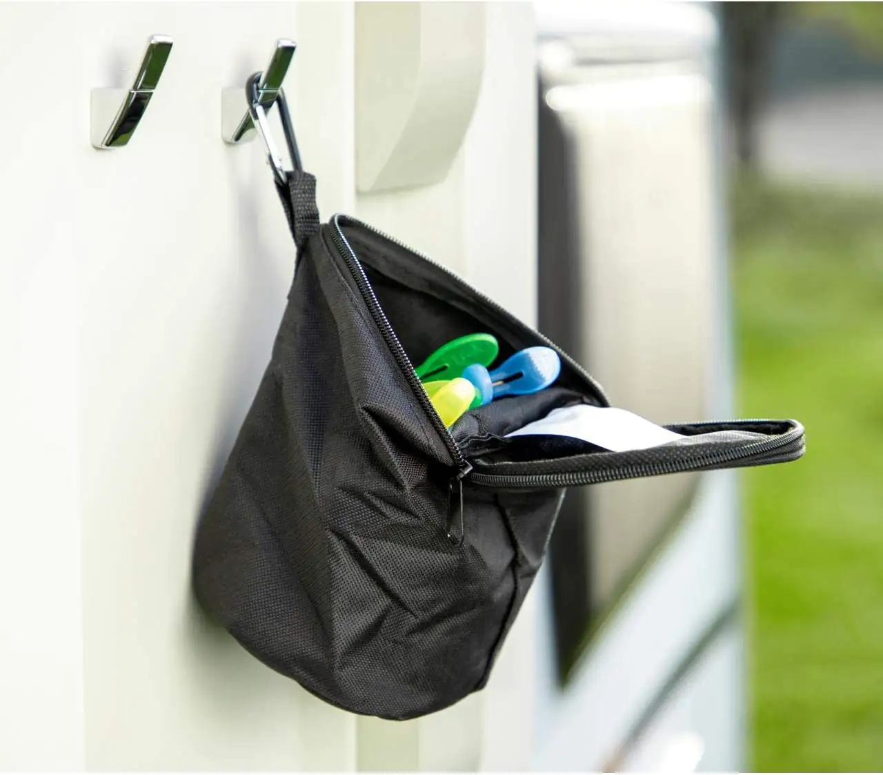 Cartrend Wäscheklammerbeutel mit Karabiner