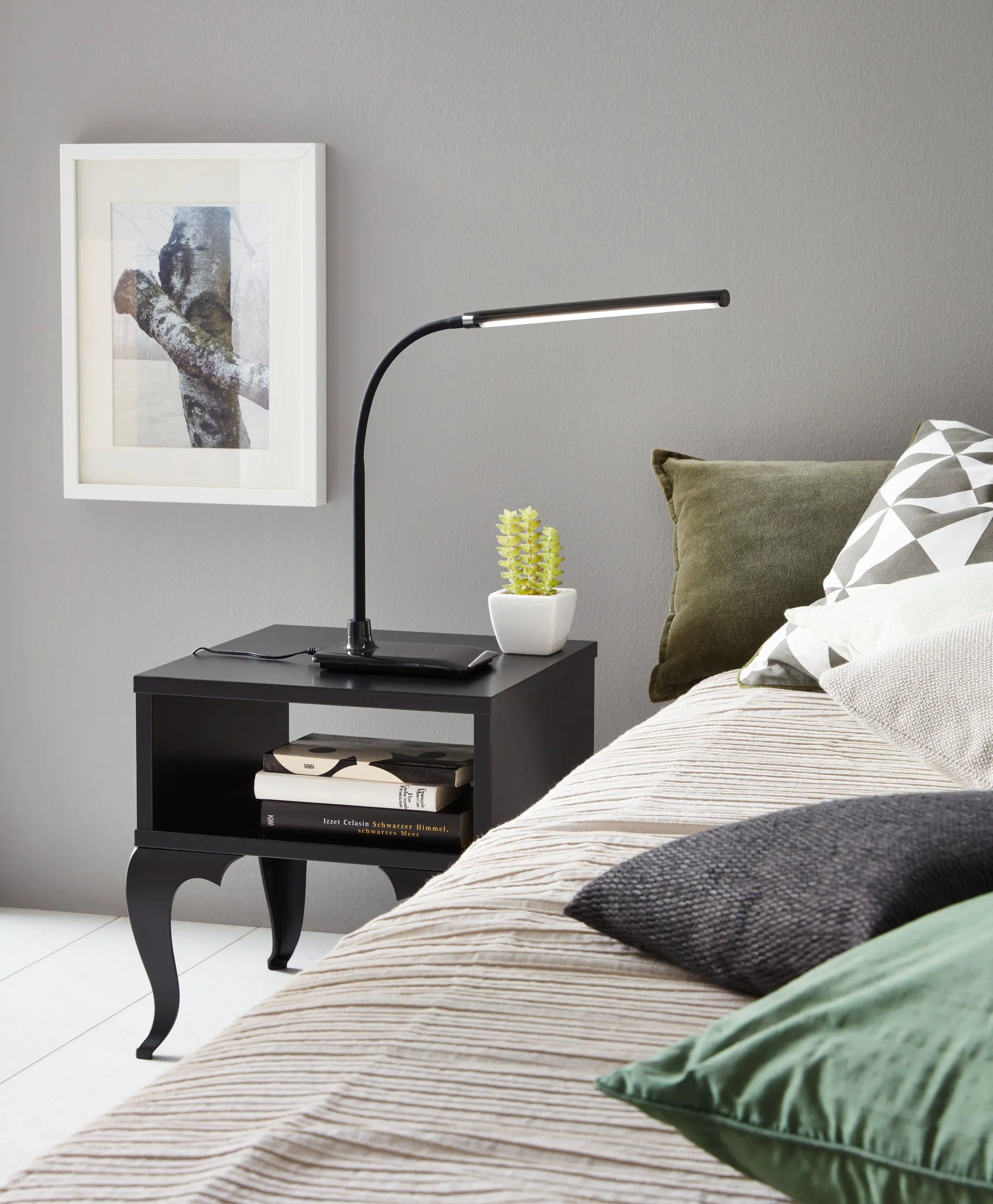 Eglo LED Tischleuchte Laroa schwarz 32,5 x 12 cm dimmbar, neutralweiß Eglo LED Tischleuchte Laroa schwarz 32,5 x 12 cm dimmbar, neutralweiß