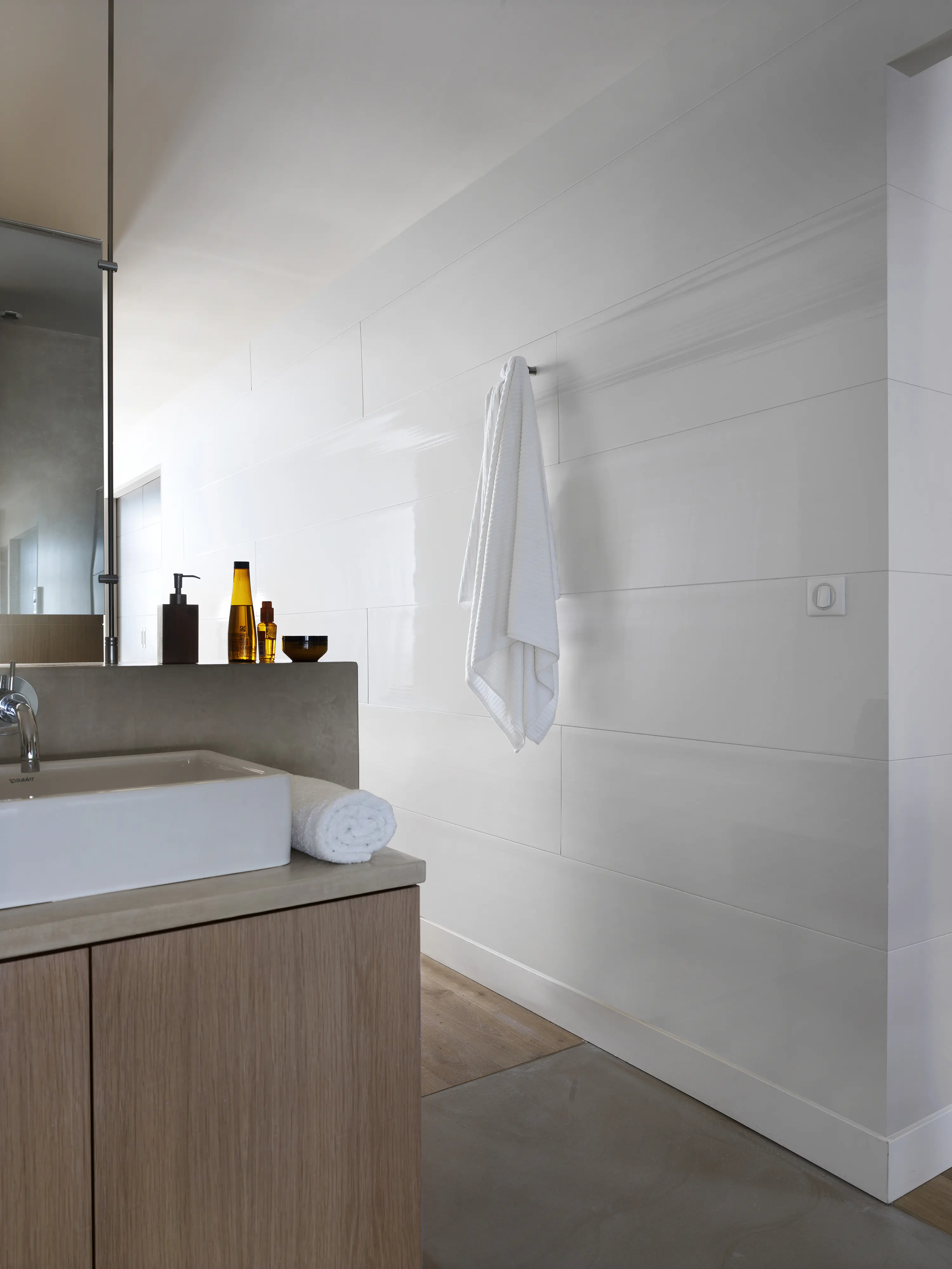 Grosfillex Kunststoffpaneele Element 260 x 37,5 cm 8 mm weiß glänzend