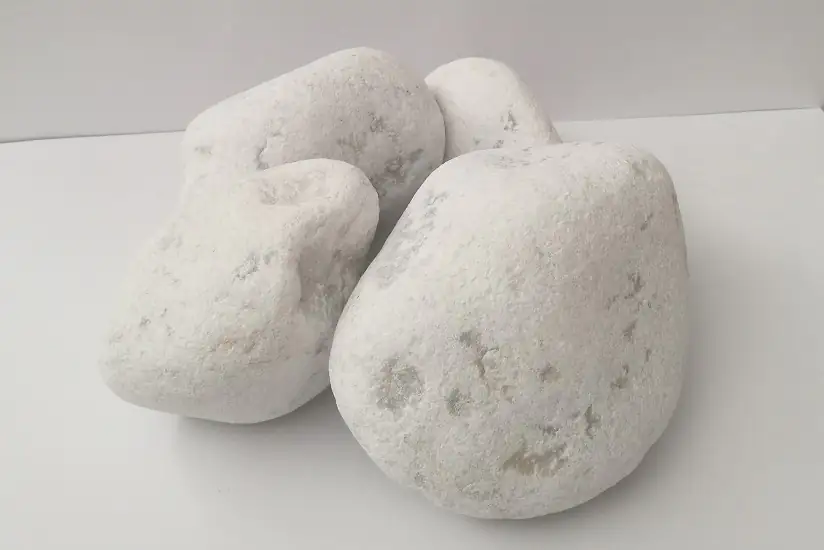 Kies Bianco Carrara 60 - 100 mm weiß 25 kg Kies Bianco Carrara 60 - 100 mm weiß 25 kg