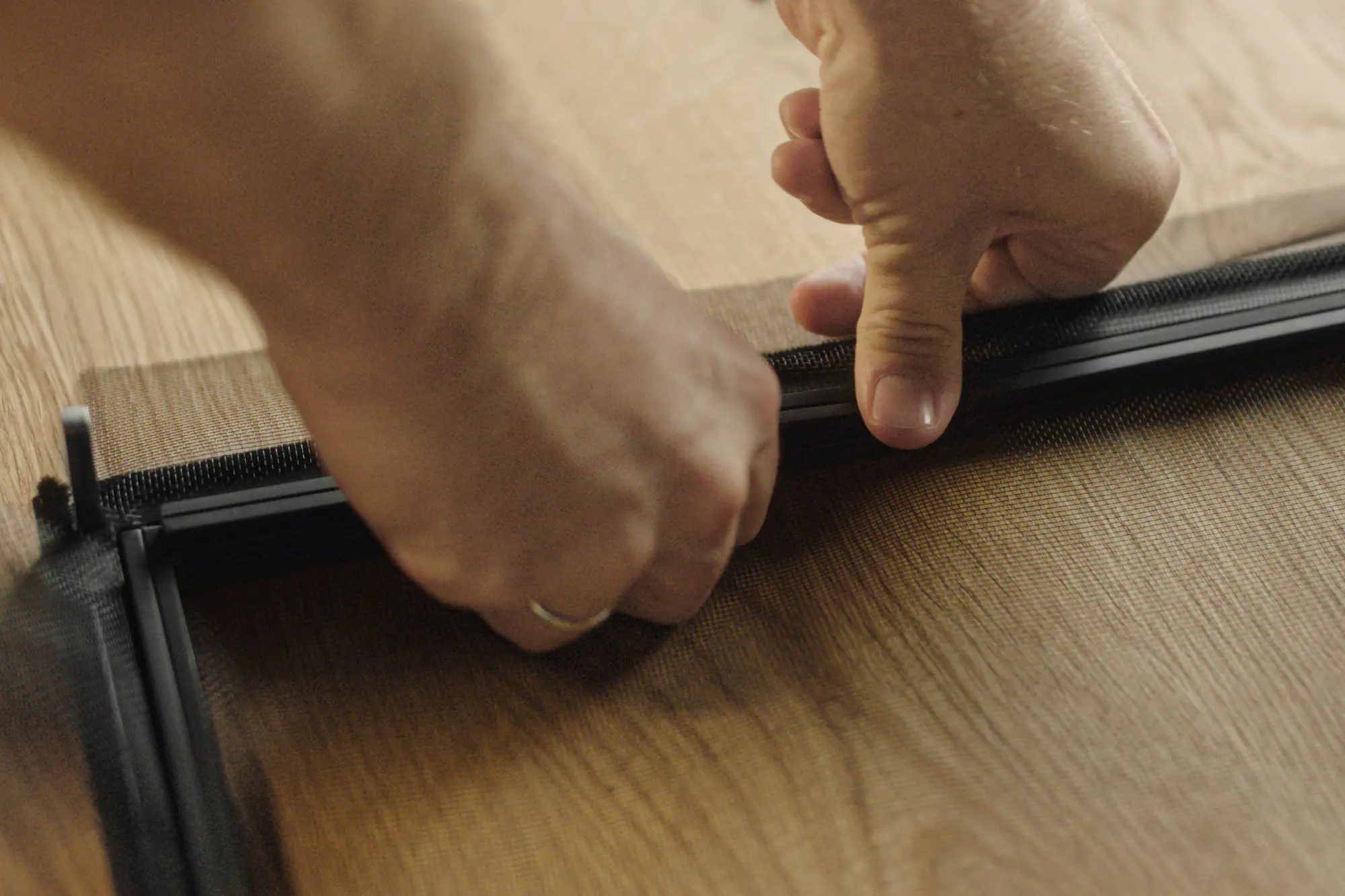 tesa Fliegenschutz-Fenster FALT 80 x 80 - 140 x 140 cm anthrazit/anthrazit