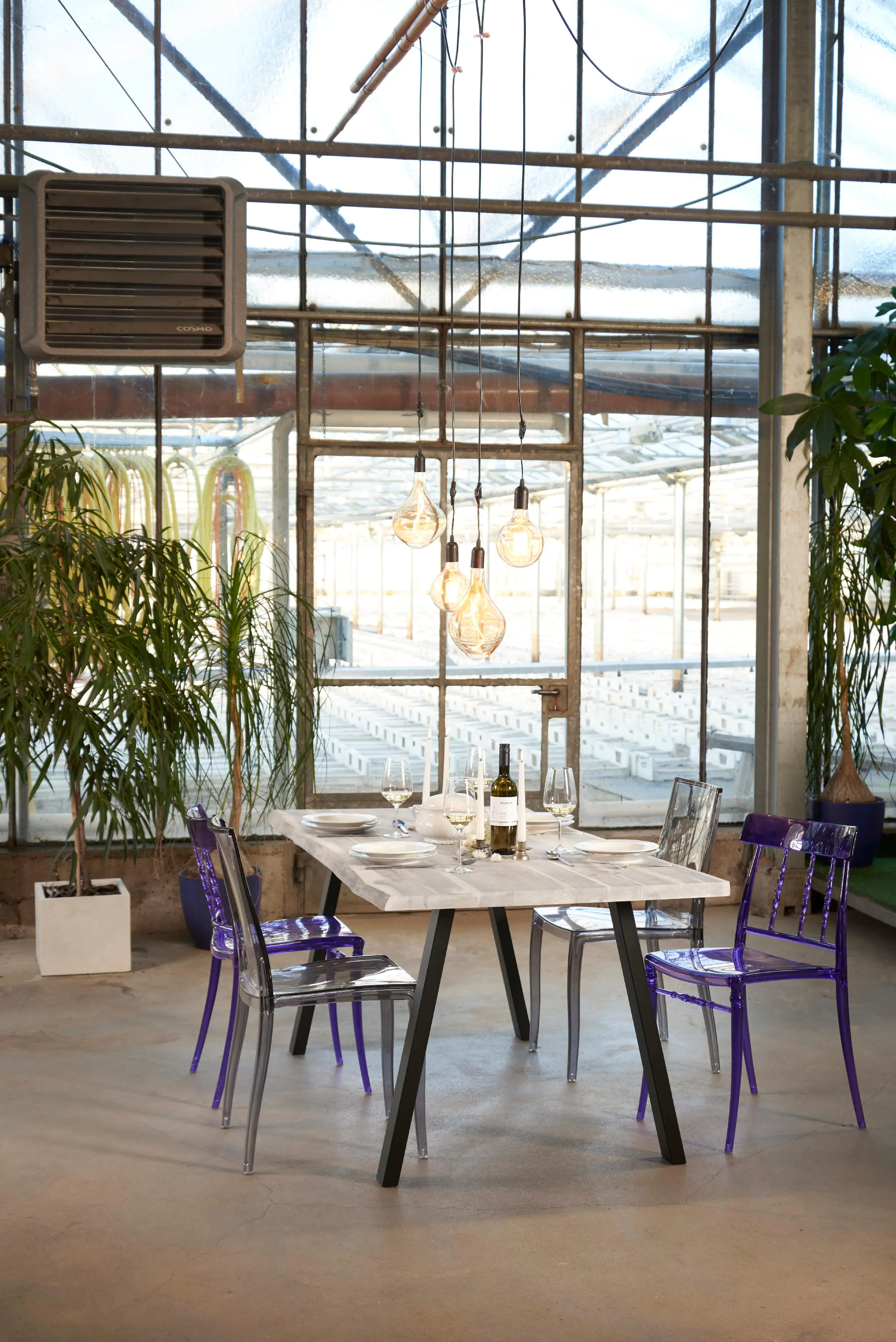 Tischplatte "Live Edge" Akazie massiv mit natürlicher Kante 200 x 90 x 38 mm Tischplatte "Live Edge" Akazie massiv mit natürlicher Kante 200 x 90 x 38 mm