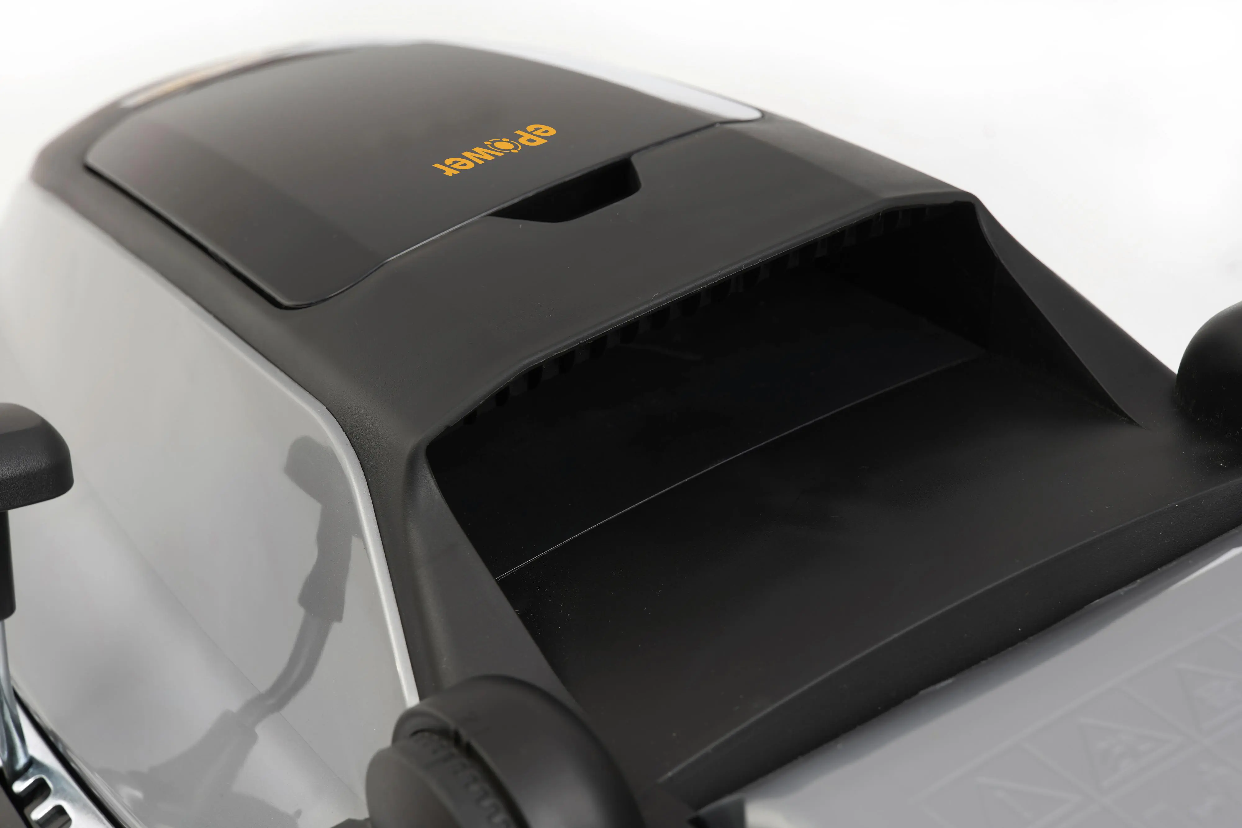 Alpina Akku-Rasenmäher AL 3820 Li 38 cm Schnittbreite inkl. 2 x 4 Ah Akku