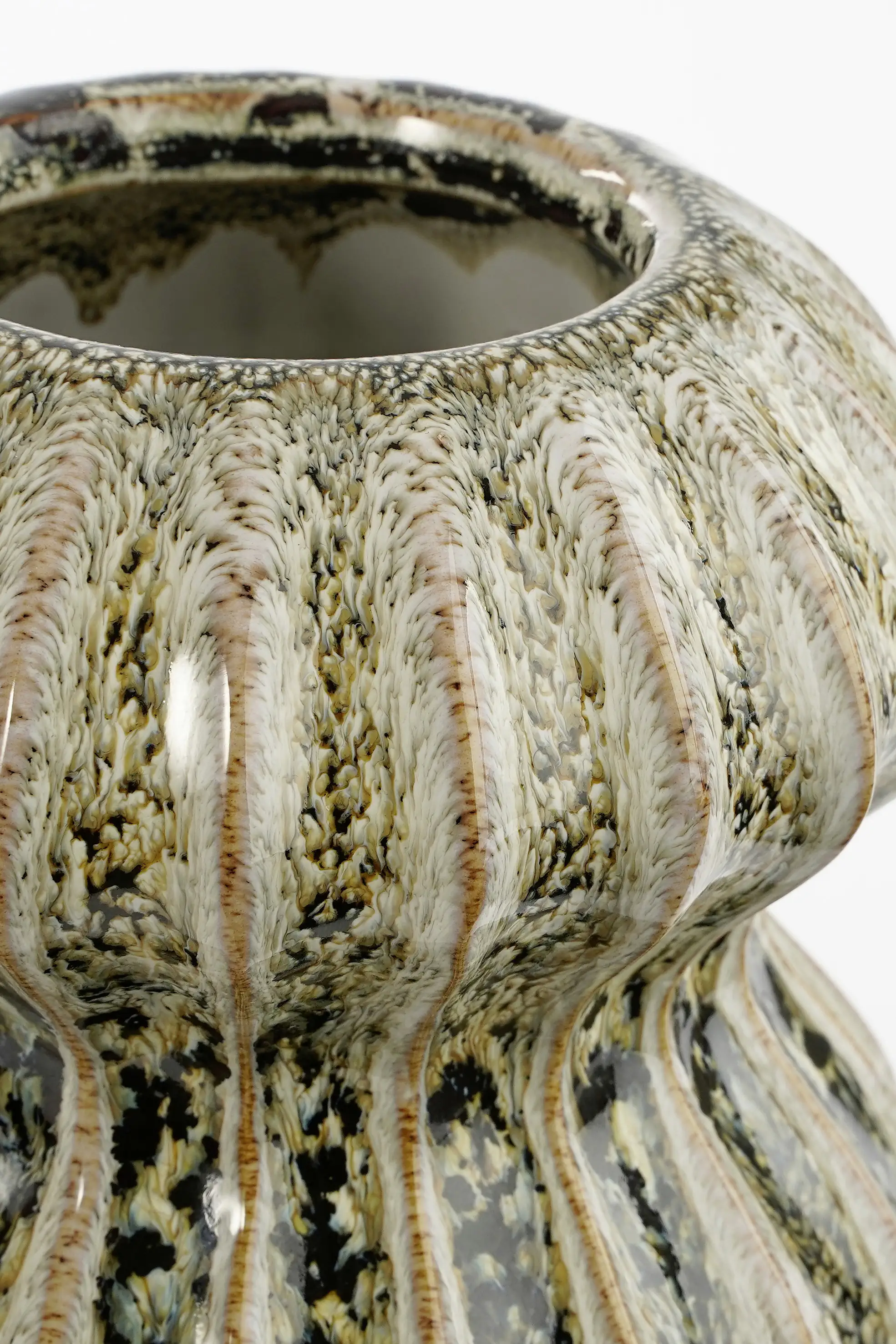 Mica Vase Pippa grün aus Keramik 23 cm