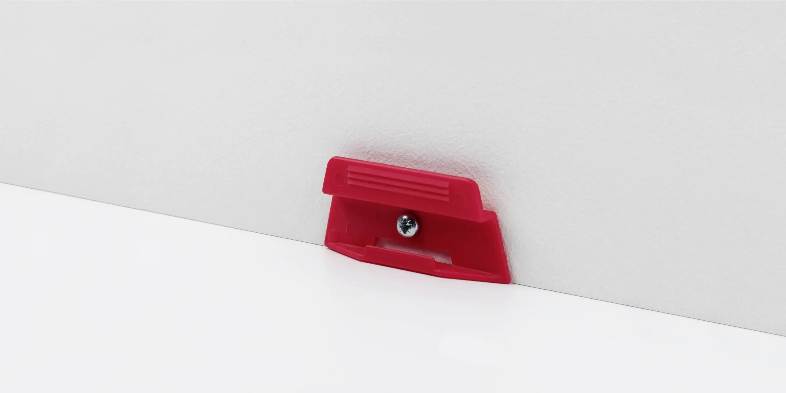 Parador Leistenclip rot für Parkettleiste SL4 SL18