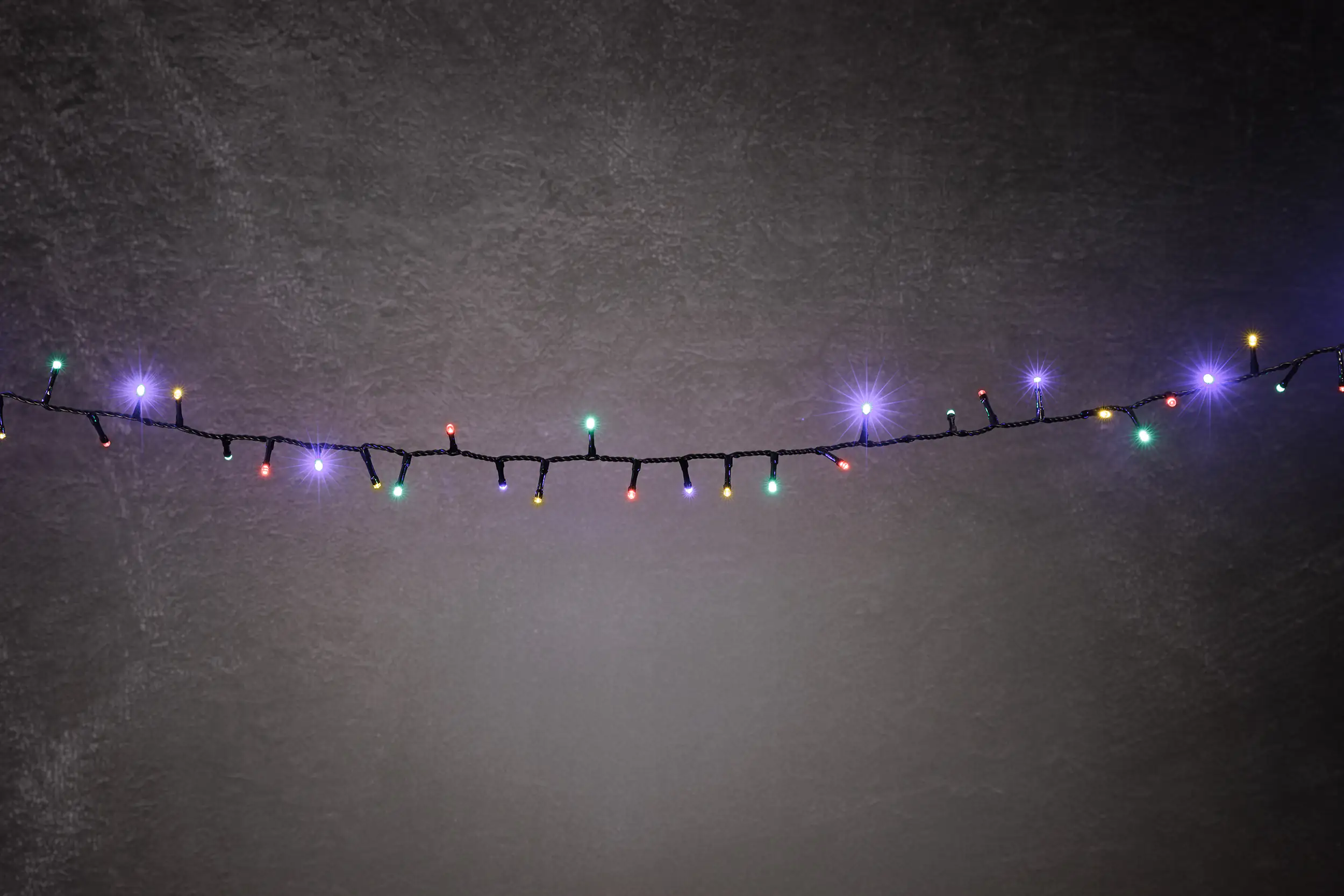 TrendLine LED-Lichterkette Premium Plus Außen 29 m bunt (RGB) mit Fernbedienung, Timer, Dimmer, 8 Li TrendLine LED-Lichterkette Premium Plus Außen 29 m bunt (RGB) mit Fernbedienung, Timer, Dimmer, 8 Li