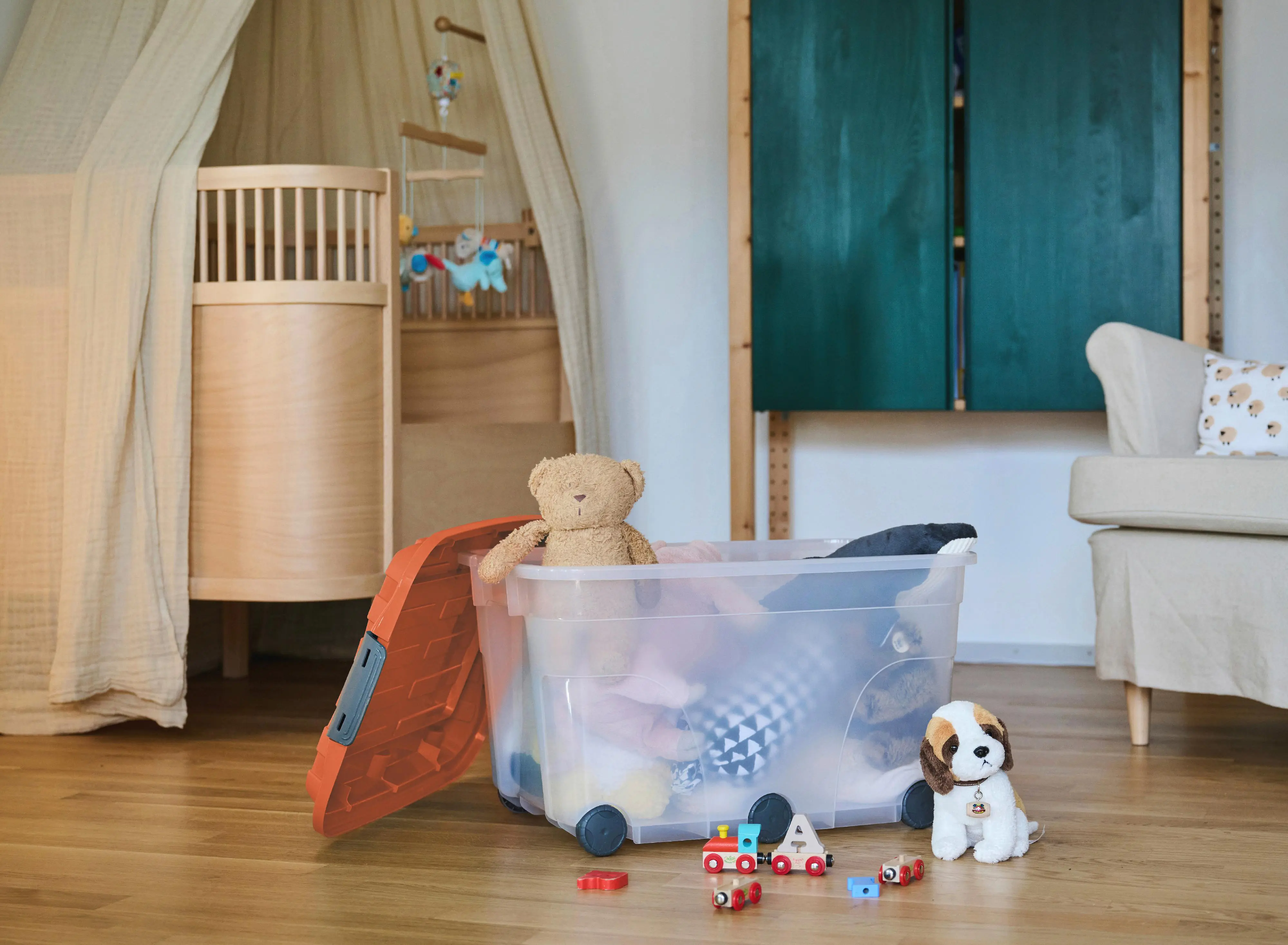 Rotho Aufbewahrungsbox mit Deckel 59,5 x 40 x 37 cm coral clay 