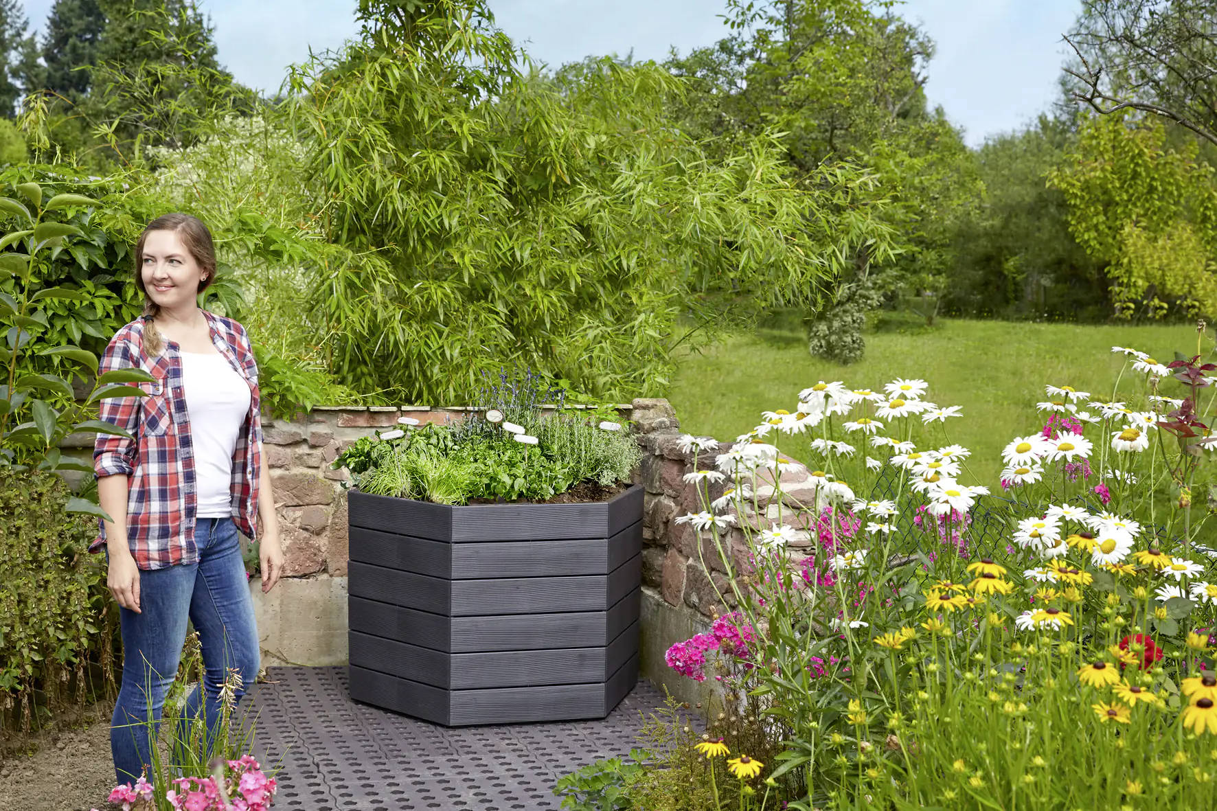 Garantia Hochbeet Ergo XL 75 mit FLORA-Wassersparsystem, 145 x 75 cm Garantia Hochbeet Ergo XL 75 mit FLORA-Wassersparsystem, 145 x 75 cm