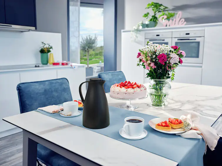 Leifheit Thermoskanne Harmonic 1 l schwarz