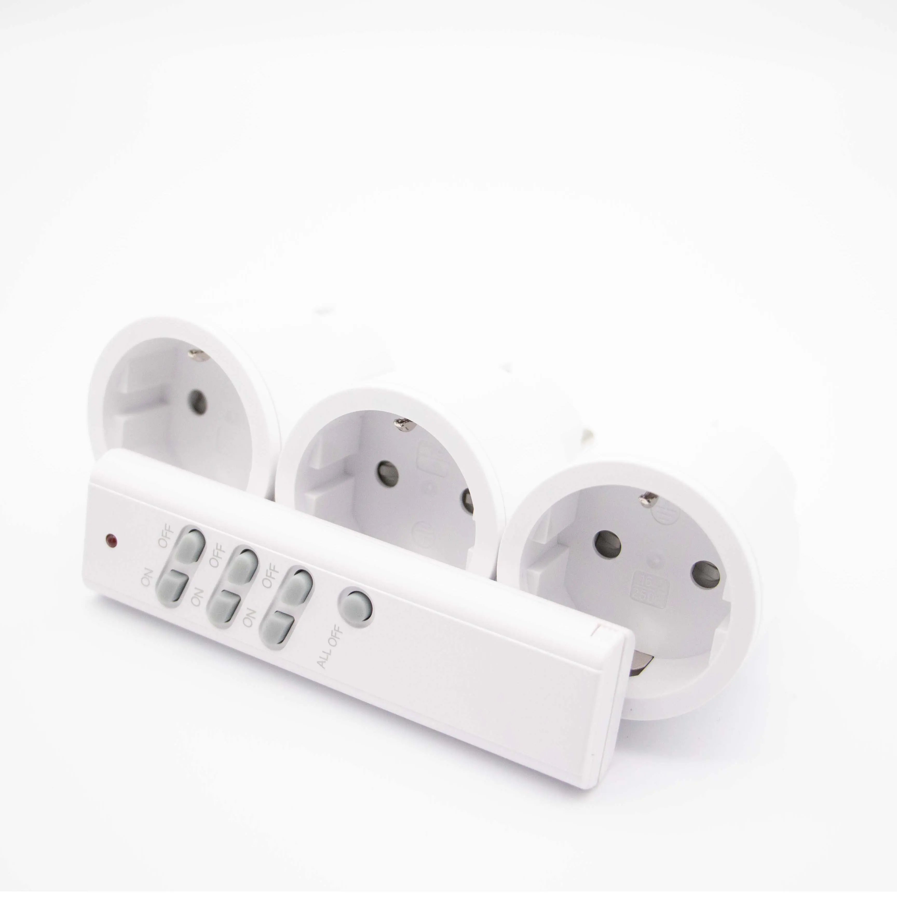 Intertechno Funk Steckdosen IT3-2300 mit Handsender Smart Home 3er Set