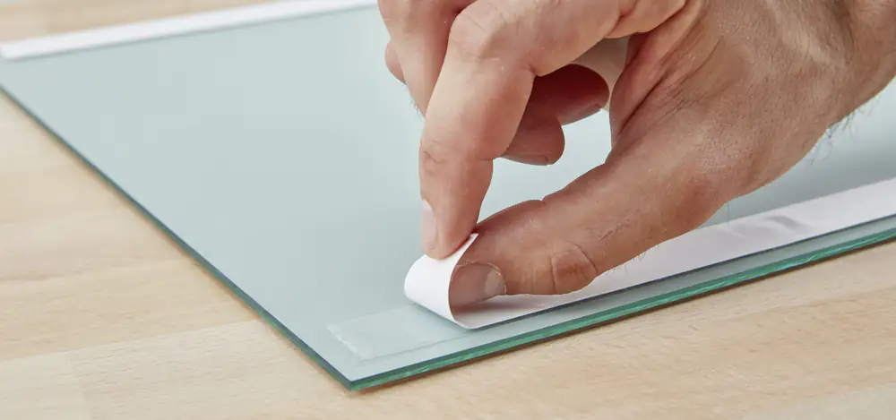 Fischer Montageband Doppelseitig zum Kleben und Montieren.