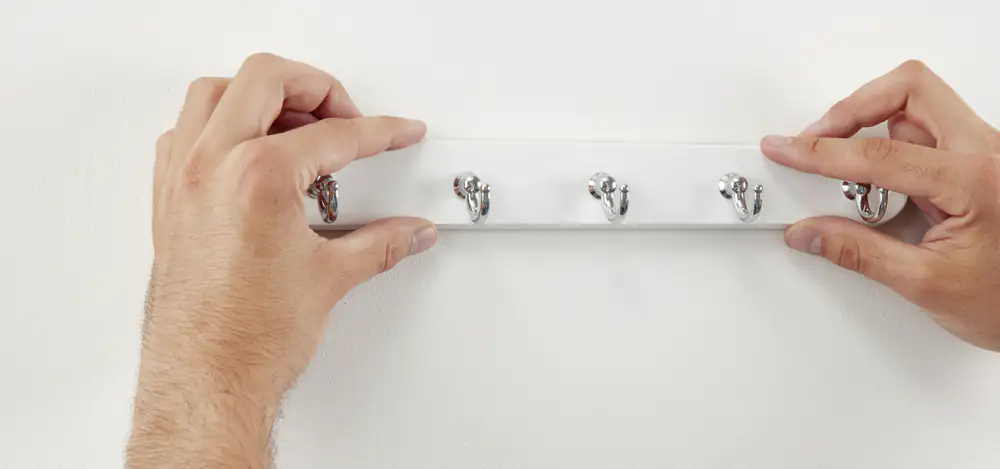 Fischer Montagekleber 200 ml Montagekleber mit starker Anfangshaftung