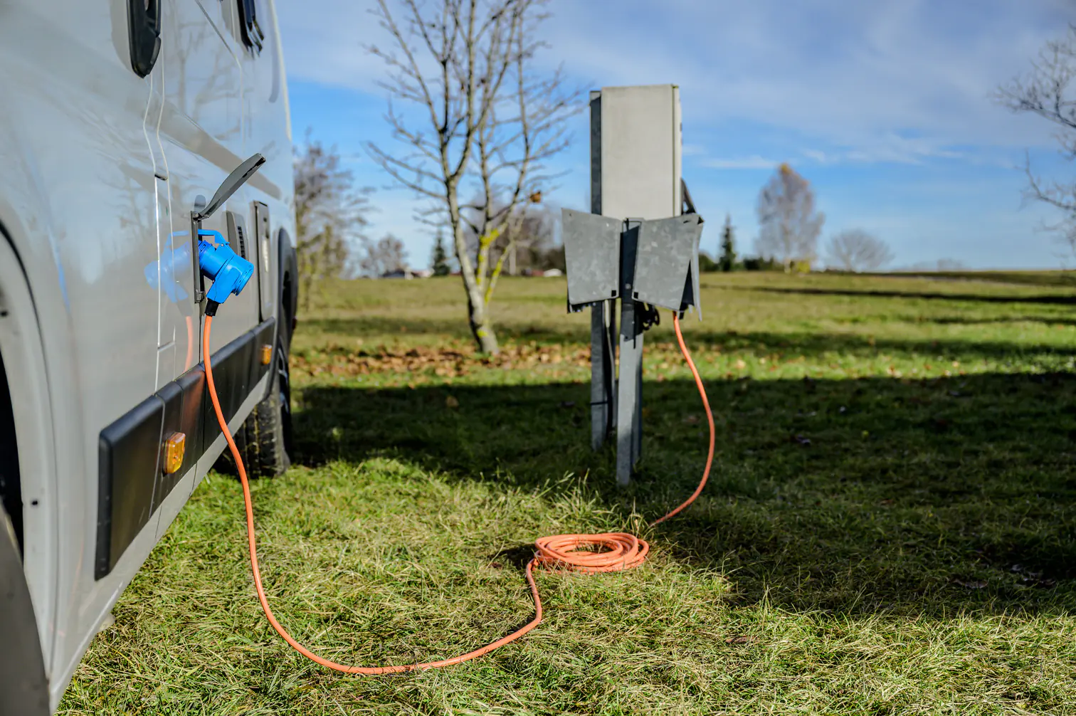 Brennenstuhl CEE-Verlängerungskabel 25m IP44 CEE-Stecker und Winkelkupplung Brennenstuhl CEE-Verlängerungskabel 25m IP44 CEE-Stecker und Winkelkupplung