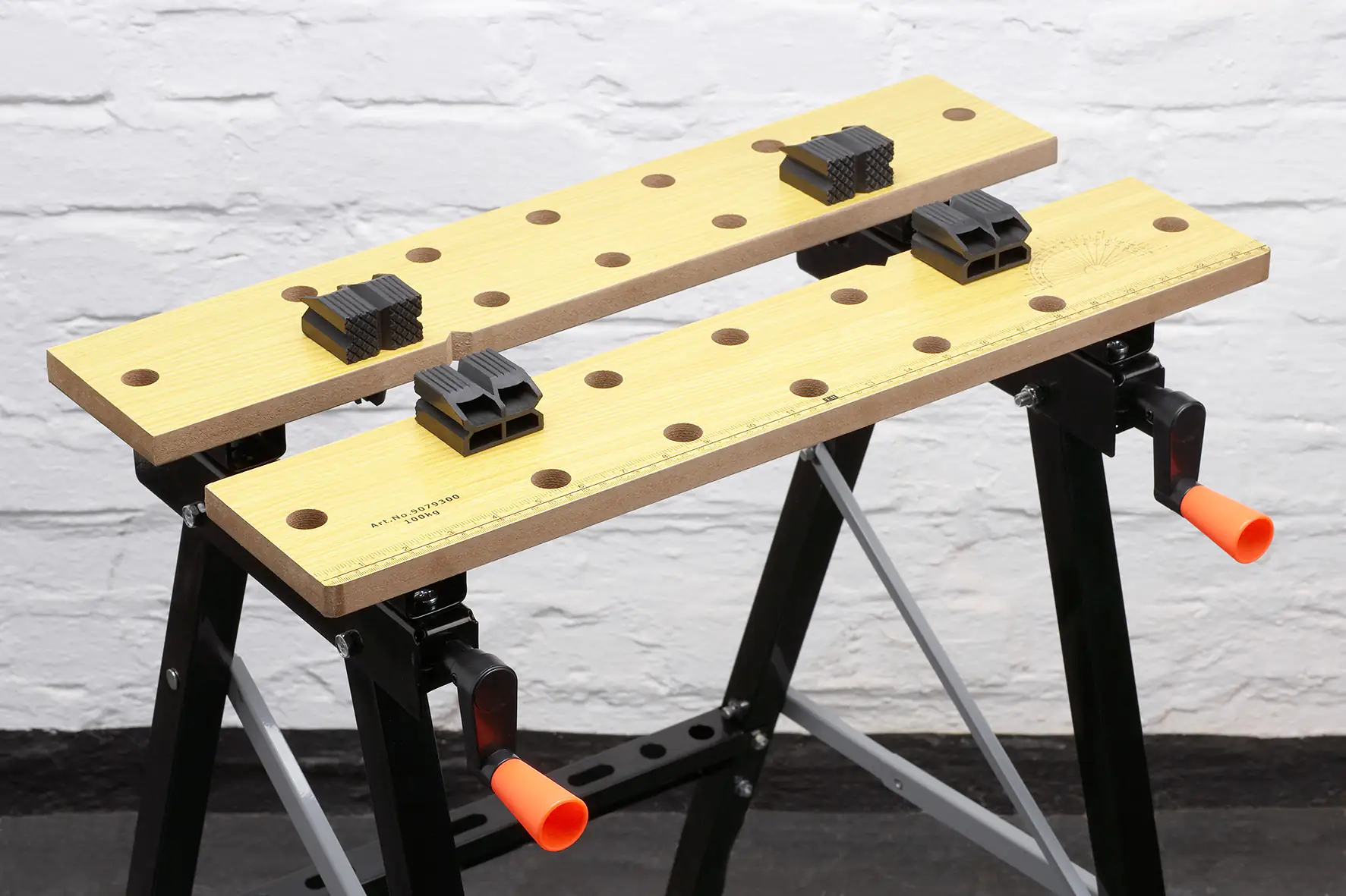 TrendLine Werk-Spanntisch klappbar 60,5 x 64 x 78 cm max. 100 kg