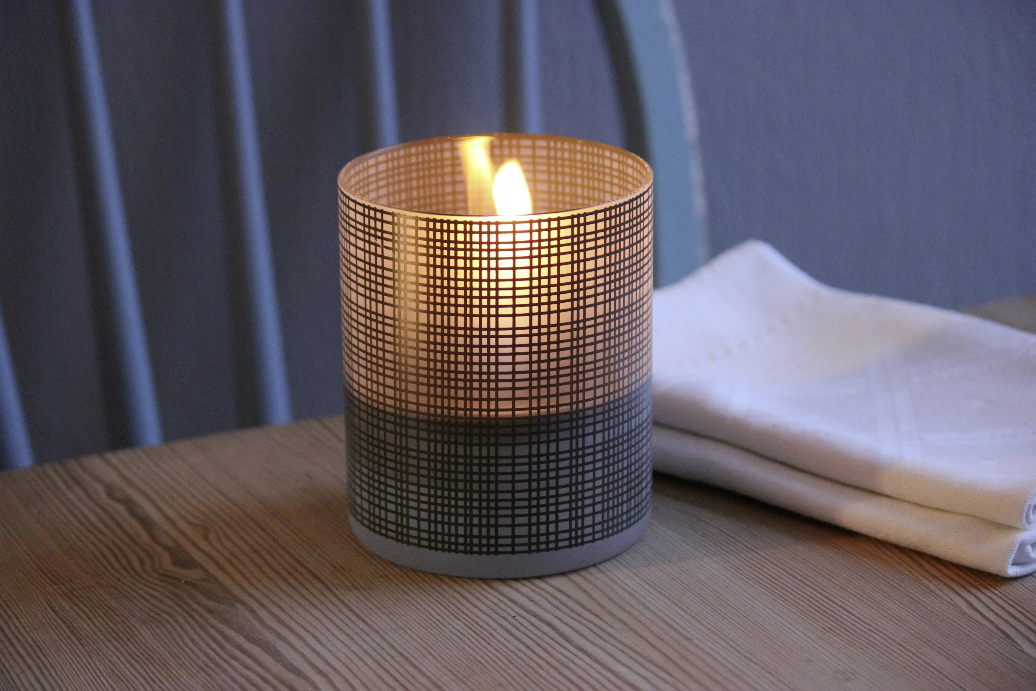 Tenderflame Tischfeuer Lilly Sandstrahloptik schwarz schwarz