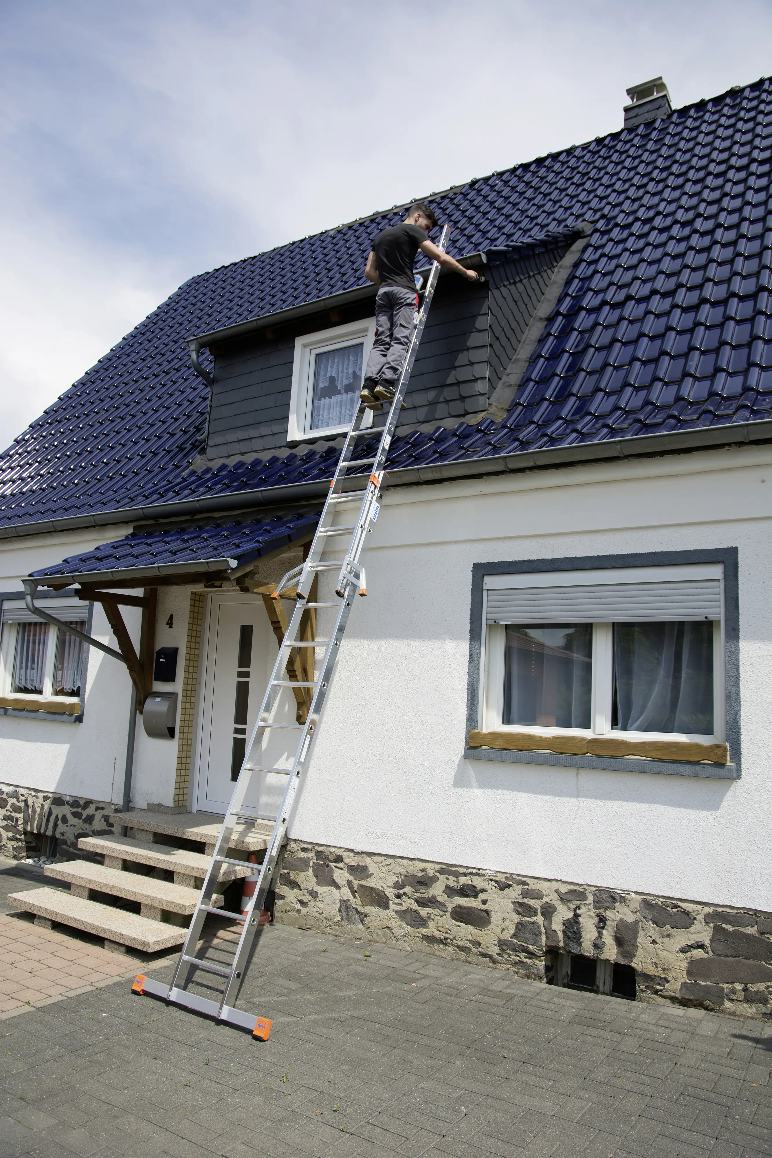 Krause Aluminium-Schiebeleiter MONTO Fabilo 4,40 m