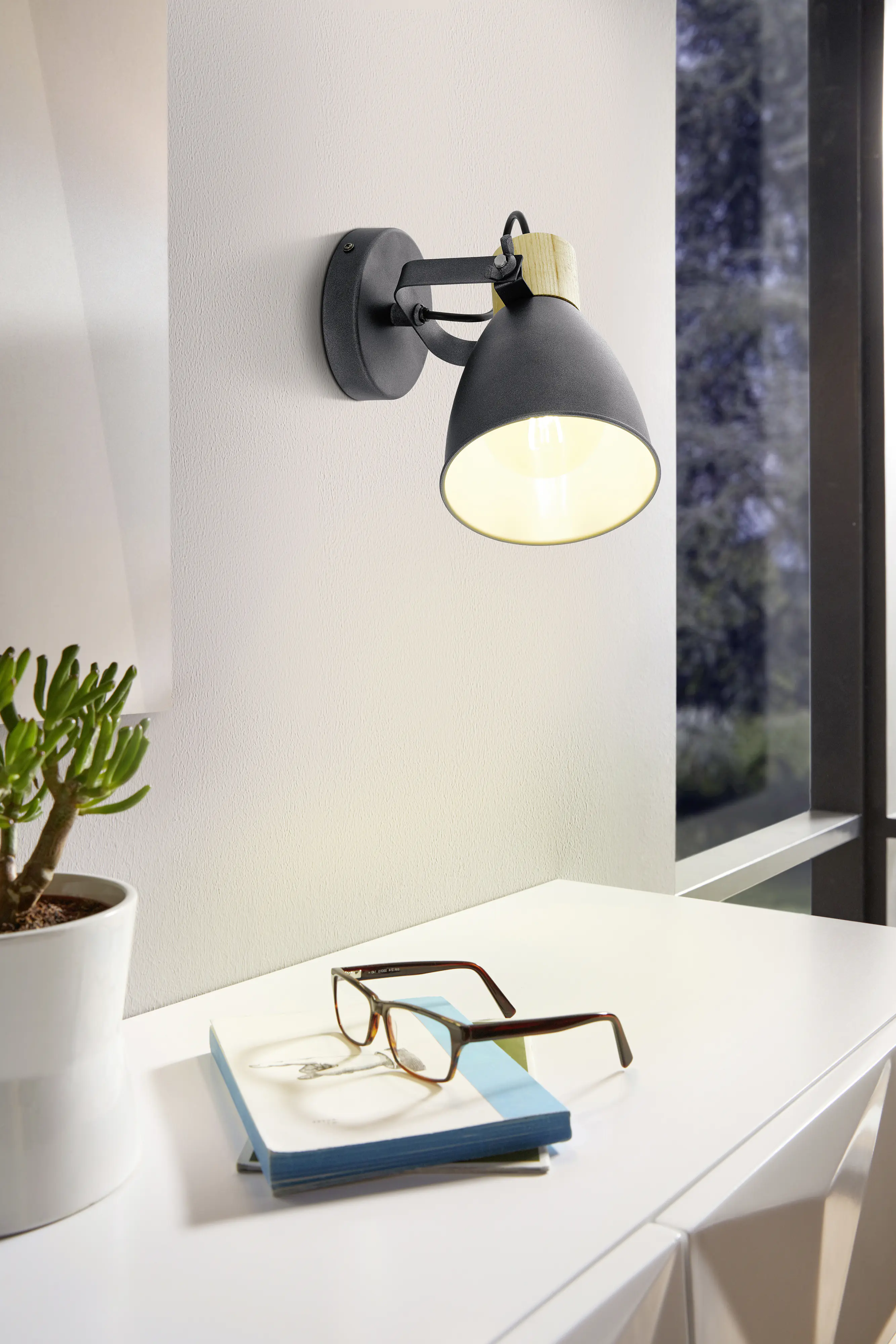 Eglo Wandleuchte Coswarth anthrazit holz 14 x 20 cm E27