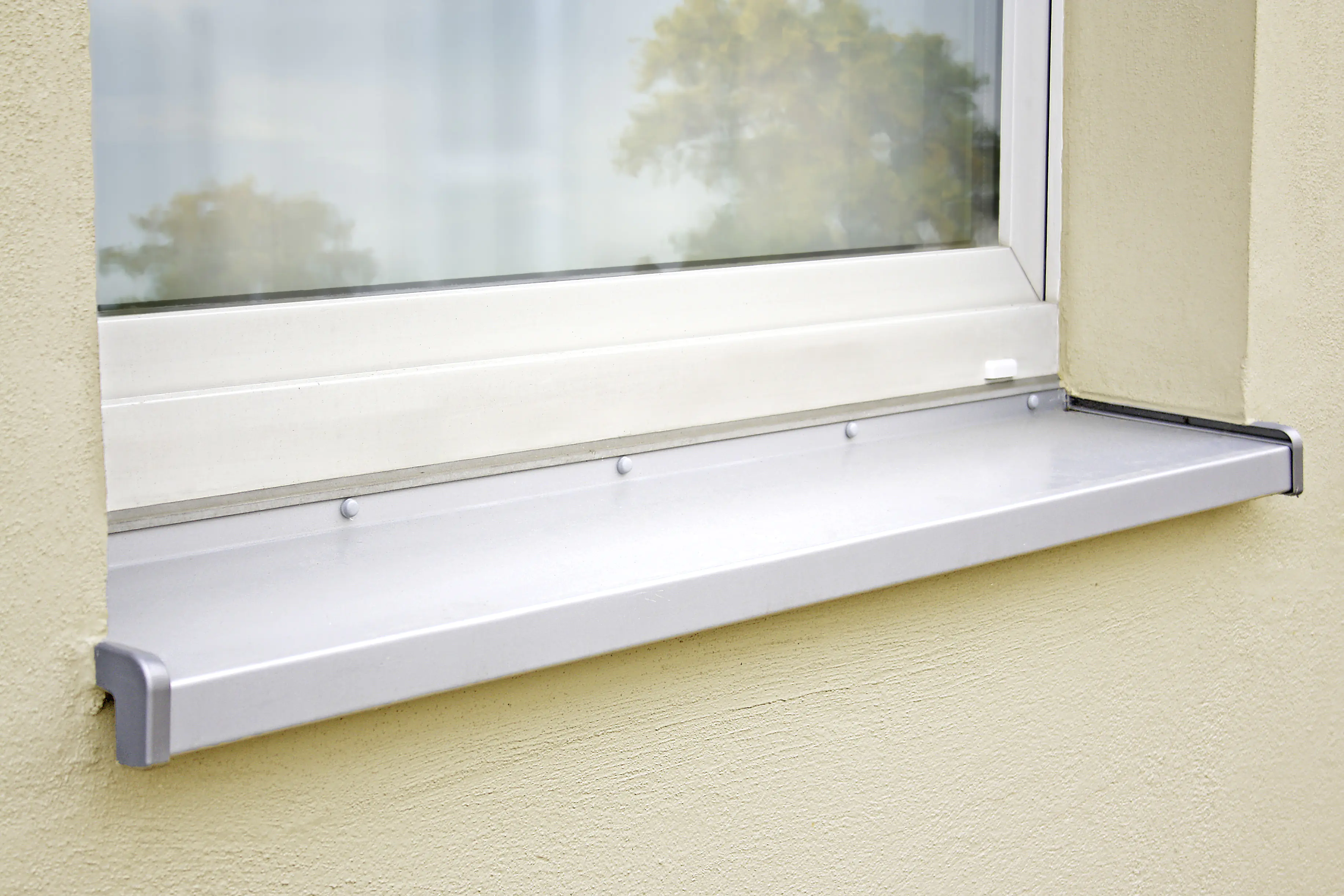 Sarei PVC Seitenteile silber 300 mm