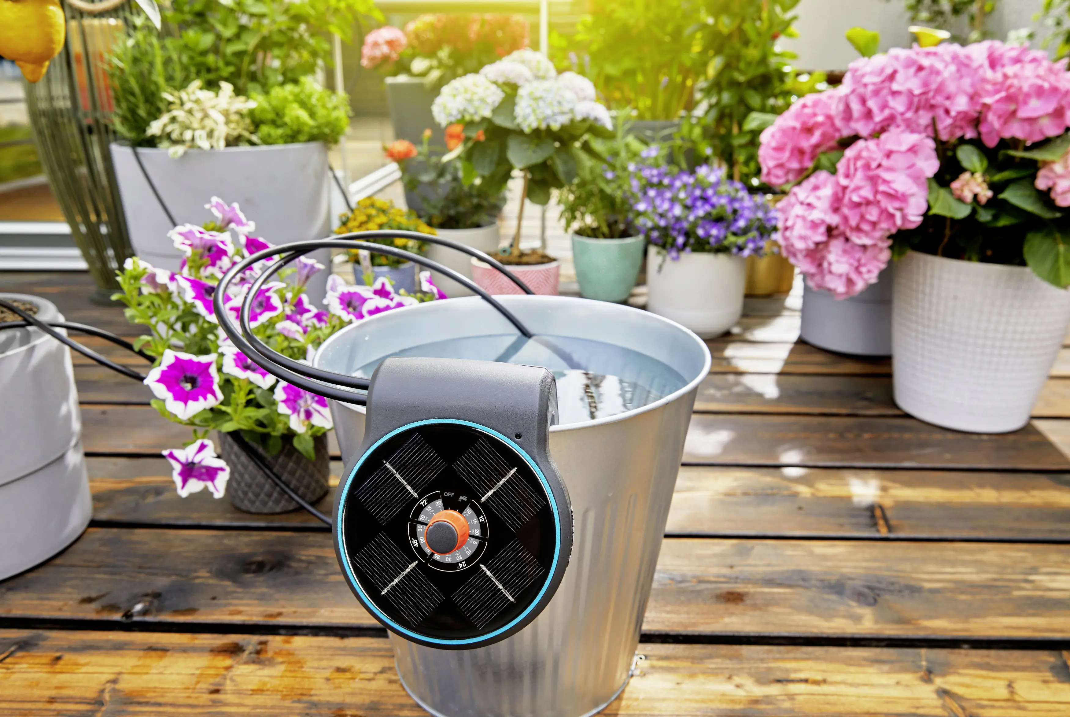 Gardena Solar-Bewässerung AquaBloom Set für bis zu 20 Pflanzen