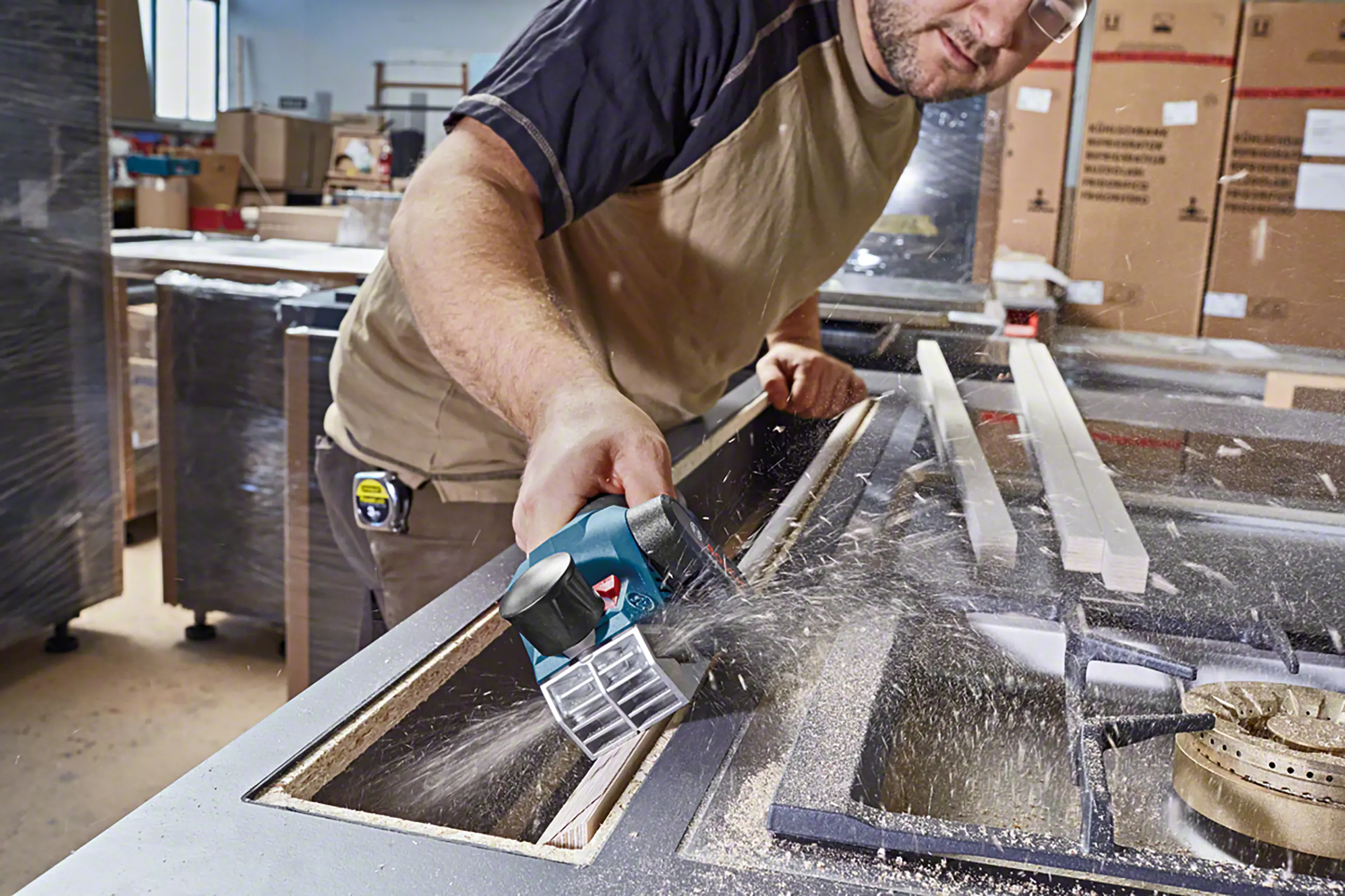 Bosch Professional Akku-Hobel GHO 12V-20 Solo