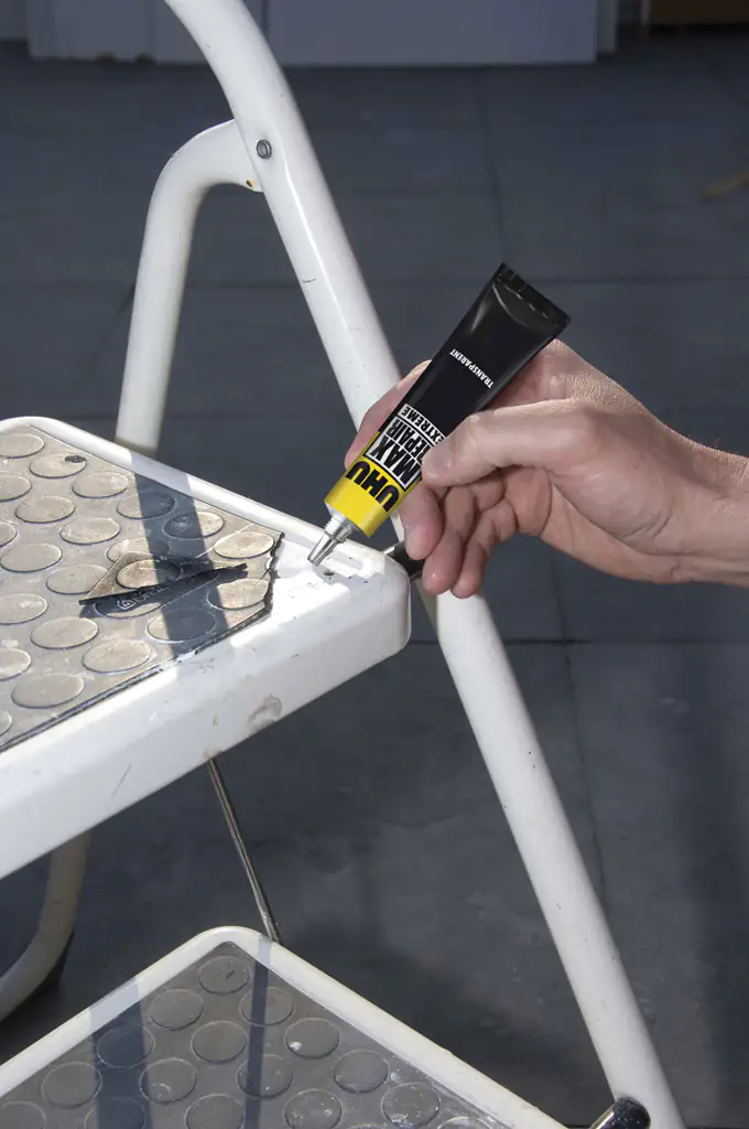 4026700458657_2 UHU Max Repair Extreme 8 g