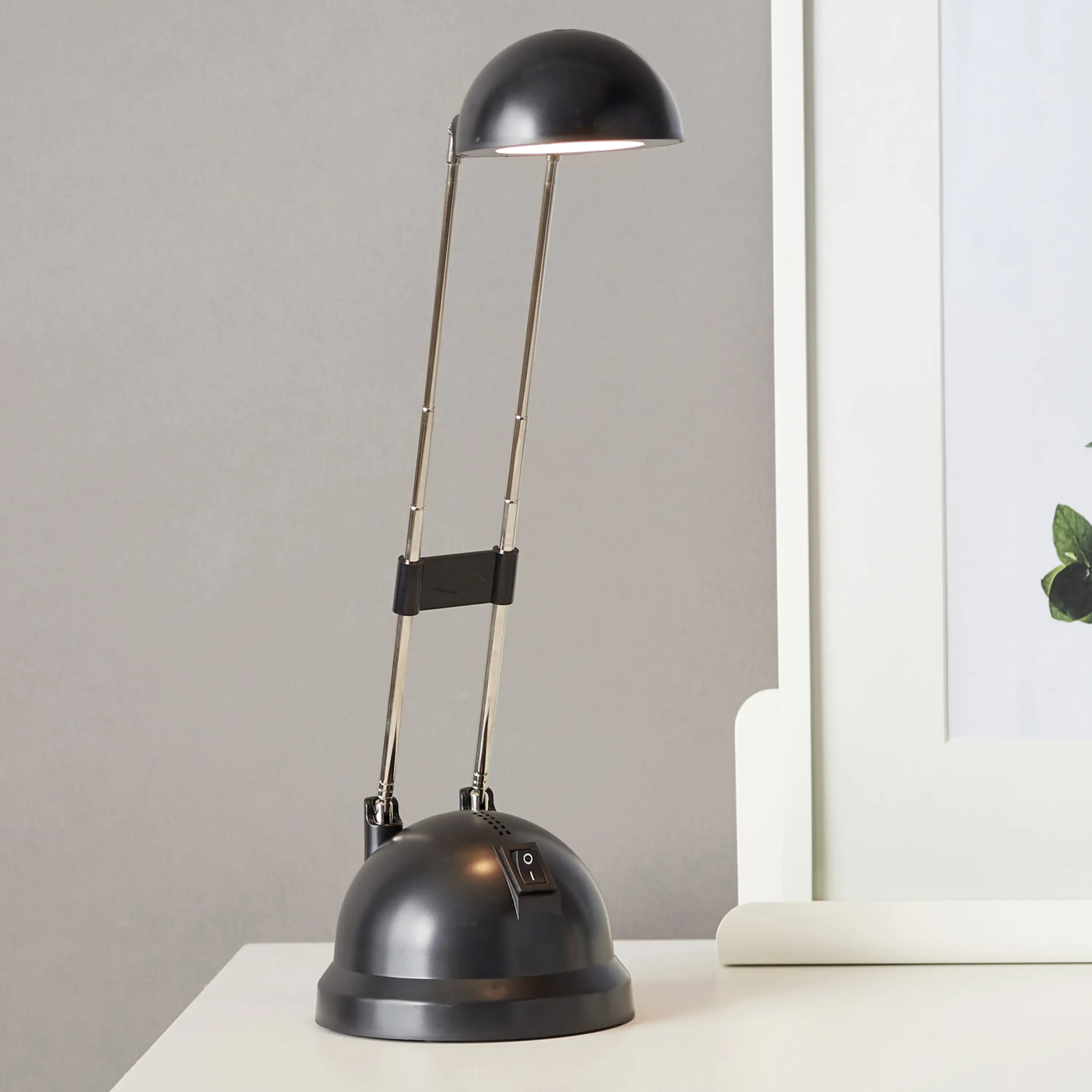 Brilliant LED Tischleuchte Katrina 20 x 11,5 cm 6 W, verstellbar, warmweiß