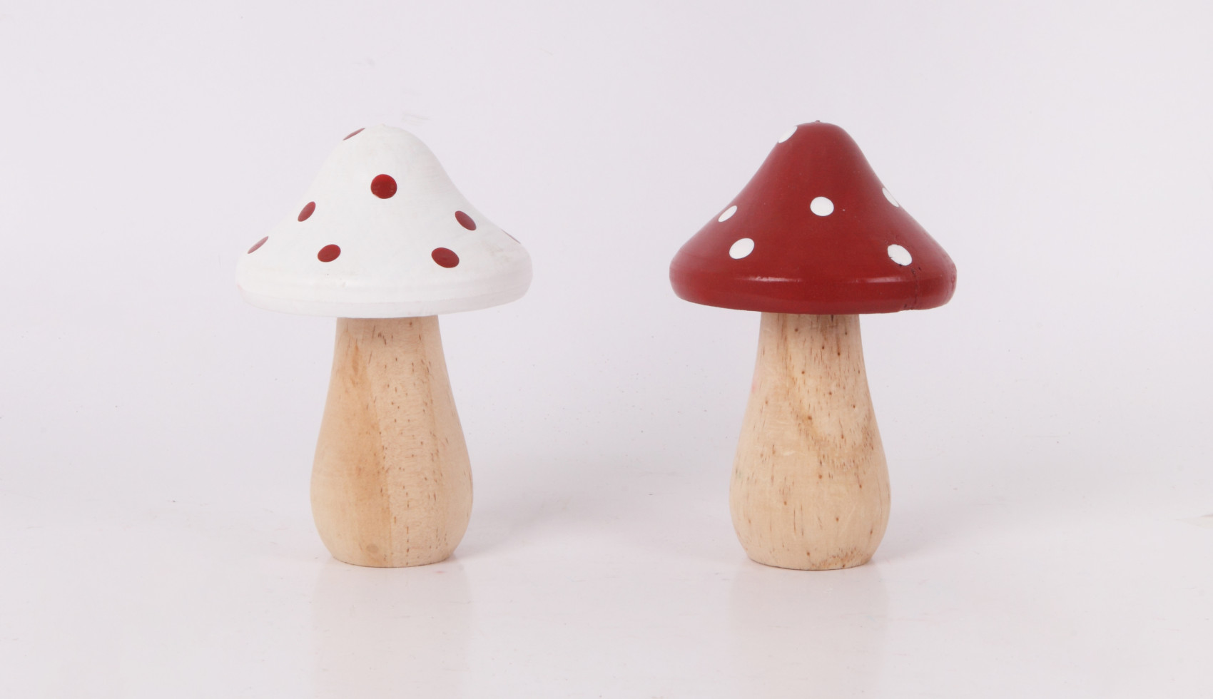Dekofigur Pilz Holz Ø 8 x 12 cm rot weiß 2-fach sortiert