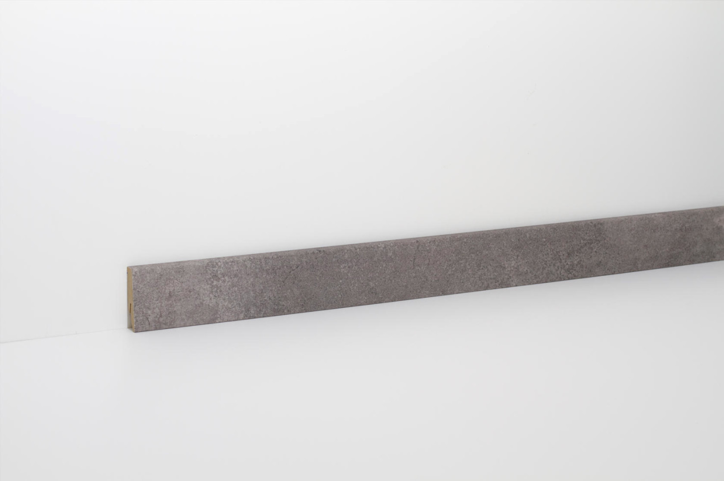 Classen Clip-Fußleiste 240 cm 58 x 19 mm Zementestrich Taupe